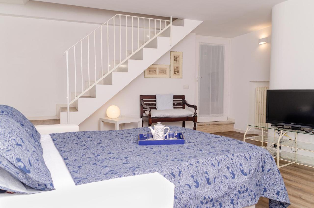 Апартаменты Apulialux Panta Rei Luxury House Nel Centro Storico Альтамура Экстерьер фото